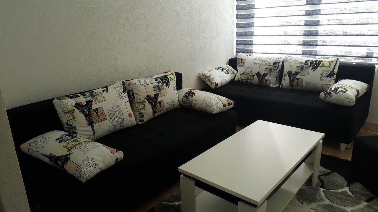 Apartman Kosuta 2 Tjentiste Buitenkant foto