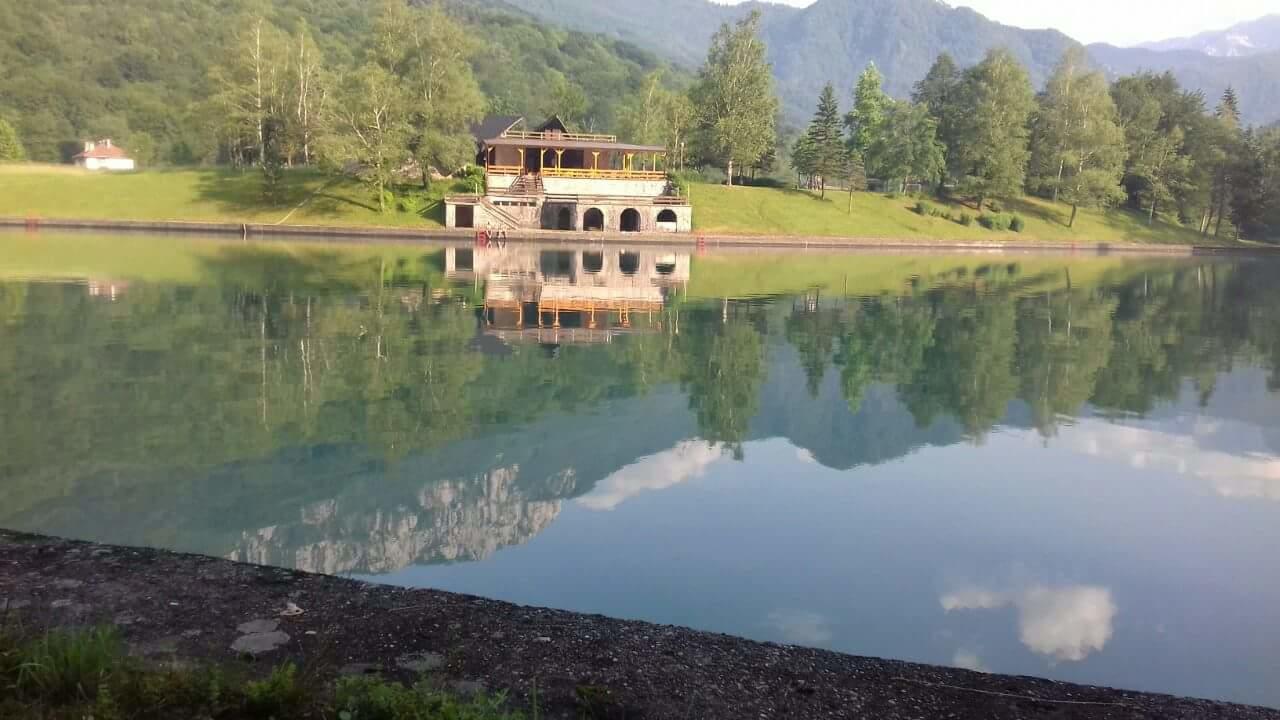 Apartman Kosuta 2 Tjentiste Buitenkant foto